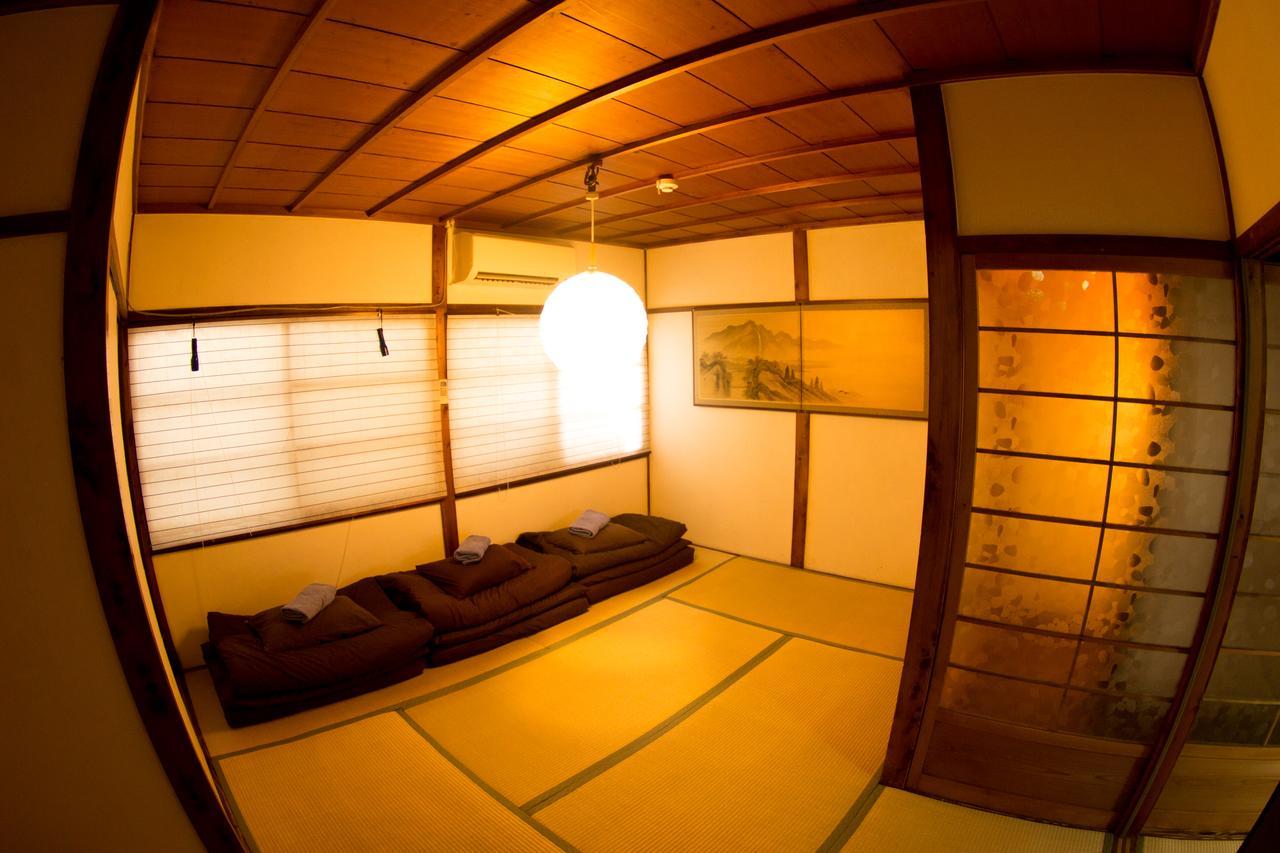 Moco Hostel Kyoto Bagian luar foto